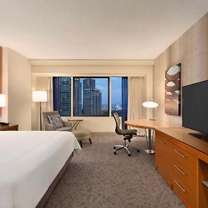 King Room Bath Tub Disability Access or River View